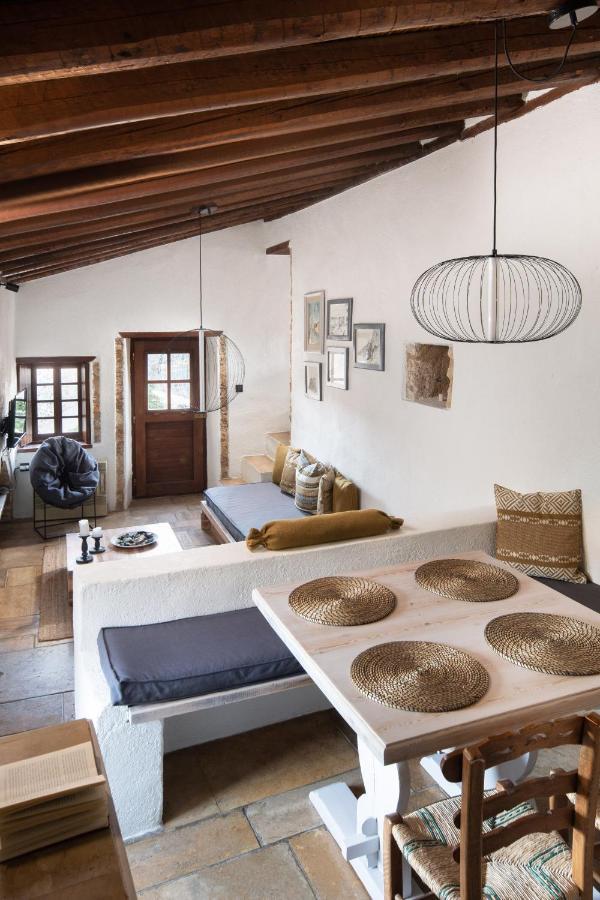 Menexes Suites Monemvasia Monemvasía Exterior foto